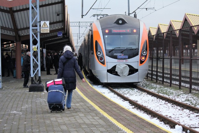 Pociągi z i do Kijowa mają komplet pasażerów. Czy to ruch związany jedynie z okresem świątecznym czy coś trwałego?
