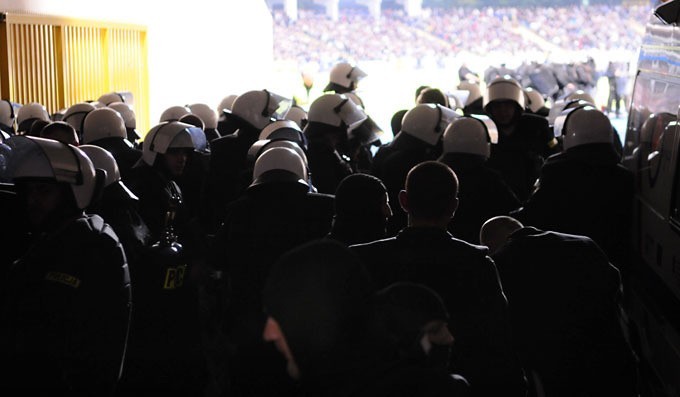 Fotoreportaż z meczu i zadymy na stadionie