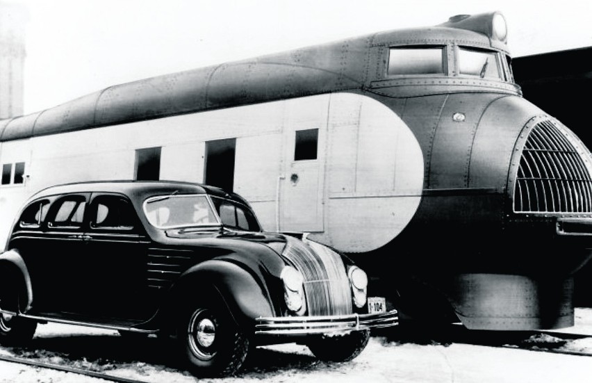 Symbole postępu z roku 1934: Chrysler Airflow i lokomotywa...