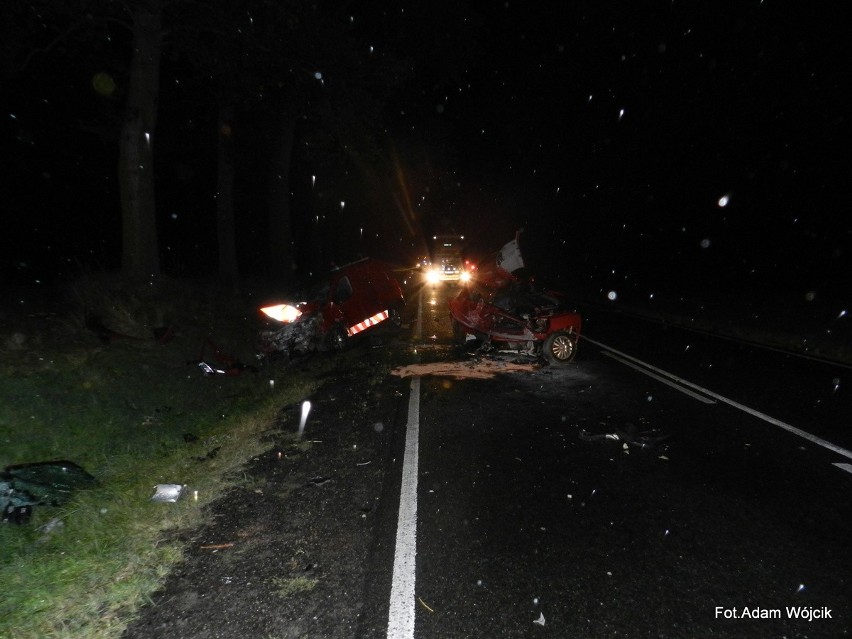 Śmiertelny wypadek koło Płotów na drodze krajowej nr "6"