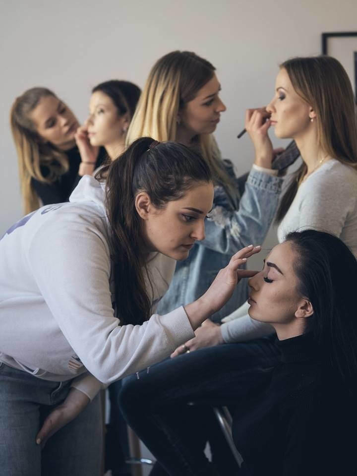 Wielkopolska Miss 2018 - Backstage sesji zdjęciowej w...