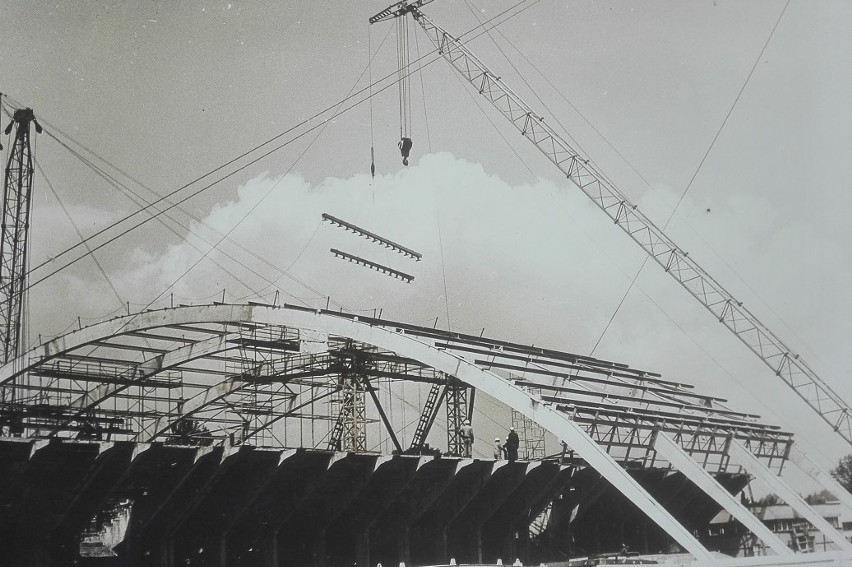 Historia sztucznego lodowiska w Oświęcimiu ma już prawie 60...