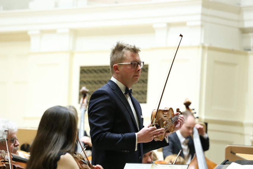 Marcin Suszycki i Orkiestra Filharmonii Poznańskiej