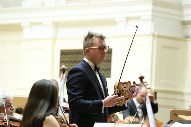 Marcin Suszycki i Orkiestra Filharmonii Poznańskiej