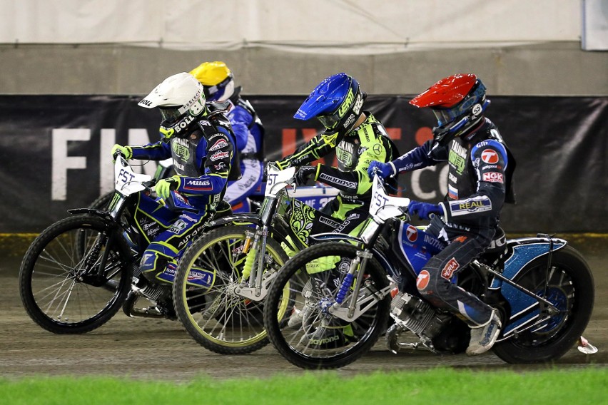 Święto żużla na Motoarenie. Grand Prix Polski w obiektywie Jarosława Pabijana [zdjęcia]