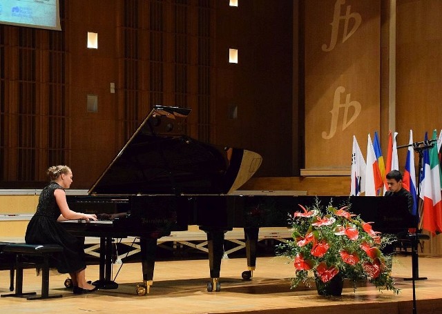 II etap przesłuchań konkursowych rozpoczął międzynarodowy duet Lidii Effimovich z Białorusi i Vladimira Rybakova z Rosji
