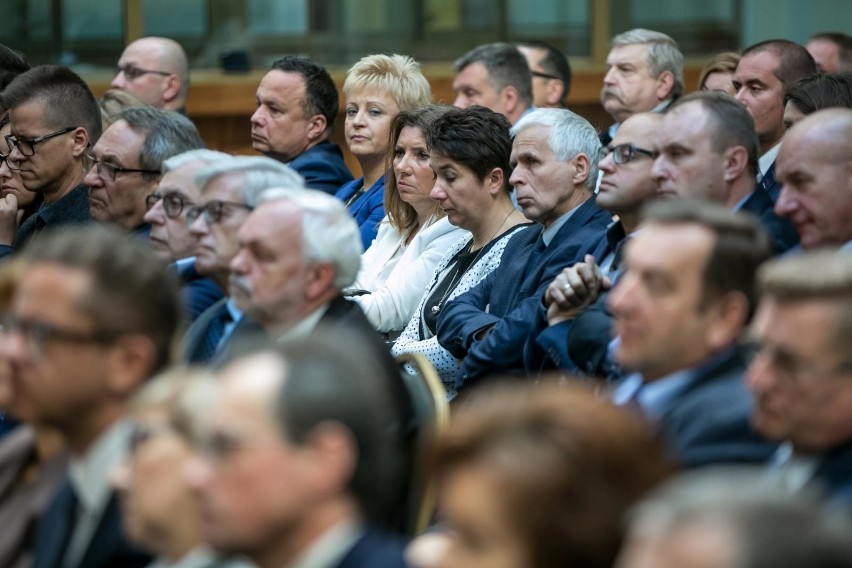 Grad wyróżnień dla małopolskich przedsiębiorców pomagających...