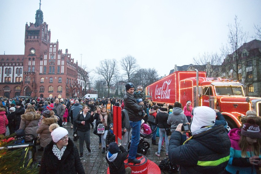 Świąteczna ciężarówka Coca-Coli w Słupsku.