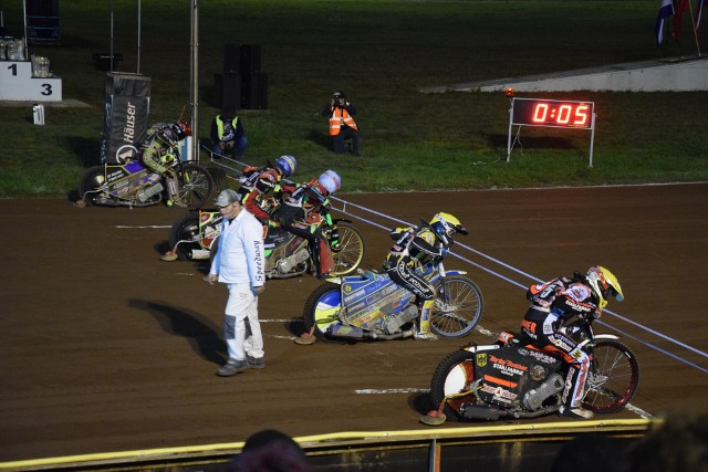 Turniej Race of the Night zakończył sezon żużlowy u naszych zachodnich sąsiadów.