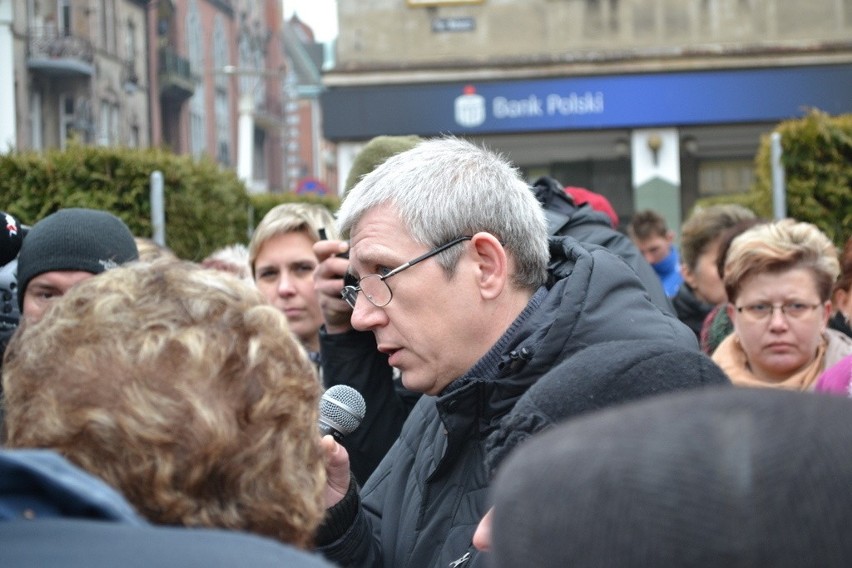 Janusz Palikot w Zabrzu. Pomoże zwolnionym pracownikom? [ZDJĘCIA]