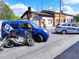 Wypadek na drodze krajowej 91 w Kamieńsku. Ranny motocyklista trafił do szpitala. Droga była zablokowana