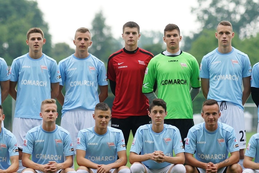 Juniorzy Cracovii, 2015 r. Damian Smoleń w czerwonej bluzie