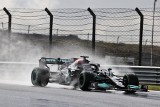 Formuła 1. Lewis Hamilton najszybszy w kwalifikacjach Grand Prix Turcji, ale z pole position wystartuje Valtteri Bottas 