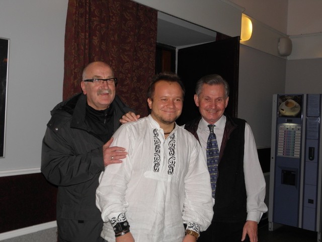 Od lewej Bogdan Kuffel, Szymon J. Wróbel i Kazimierz Rink po projekcji filmu