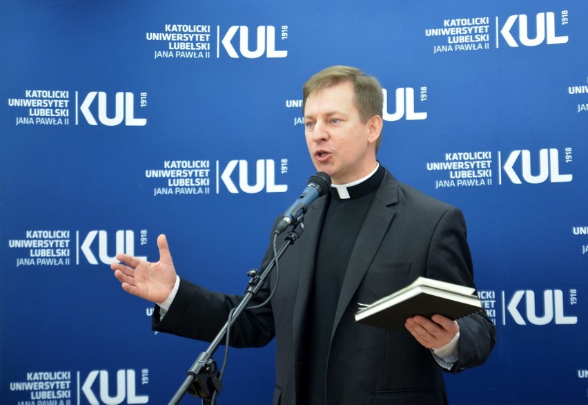 Biskupi z całej Polski obradują w Lublinie