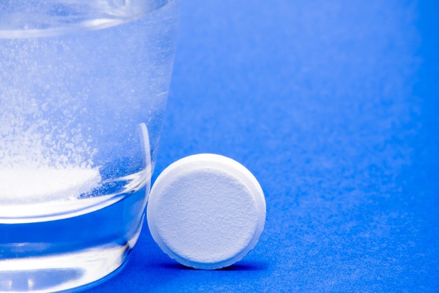 Musujące tabletki z wapniem zazwyczaj nie zawierają żadnych składników przeciwalergicznych