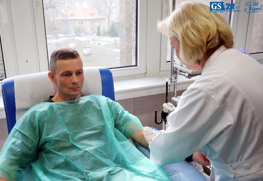 Żołnierz ze Szczecina oddał najwięcej krwi w Europie! Teraz namawia do tego innych