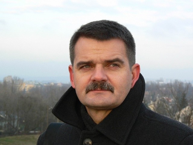 Rektor Uniwersytetu Jana Kochanowskiego Jacek Semaniak.