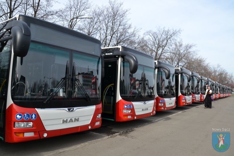 Autobusy MAN LION’S CITY to modele niskopodłogowe i...