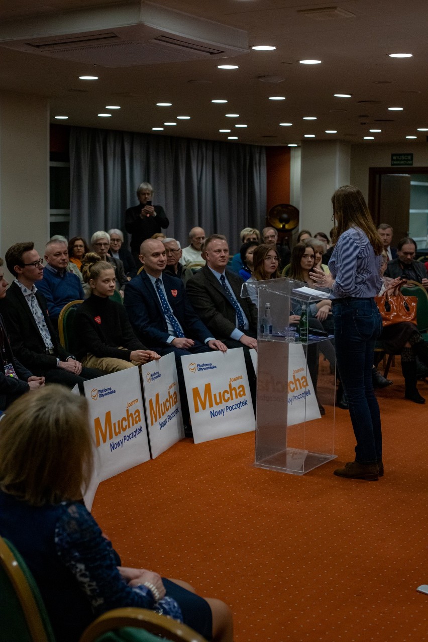 Joanna Mucha walczy o głosy w PO. Spotkała się z lubelskimi działaczami partii 