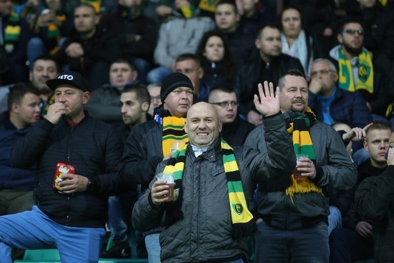 21 739 widzów obejrzało w tym sezonie spotkania piłkarzy GKS...