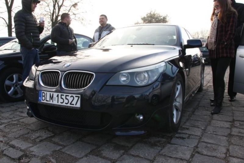 BMW 530, 2003 r., 3,0 D, 38 tys. 200 zł;