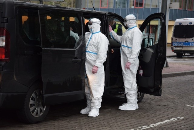 Do autobusu, który jechał z Dortmundu, w Słubicach wsiadła osoba, która miała objawy zakażenia koronawirusem