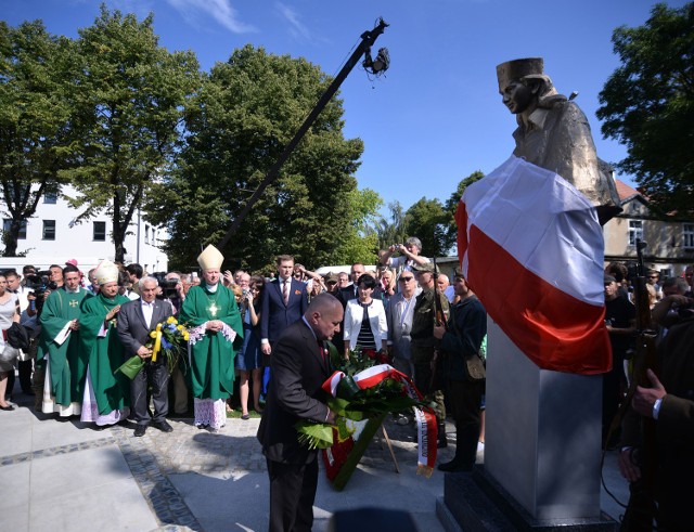 Odsłonięcie pomnika "Inki" na gdańskiej Oruni (30.08.2015)
