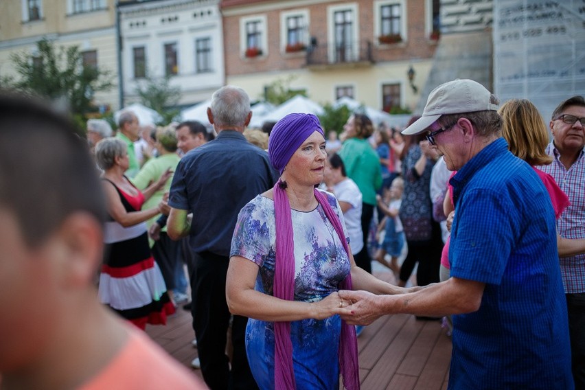 Tarnów. Miłośnicy tańca znów wypełnili Rynek [ZDJĘCIA]