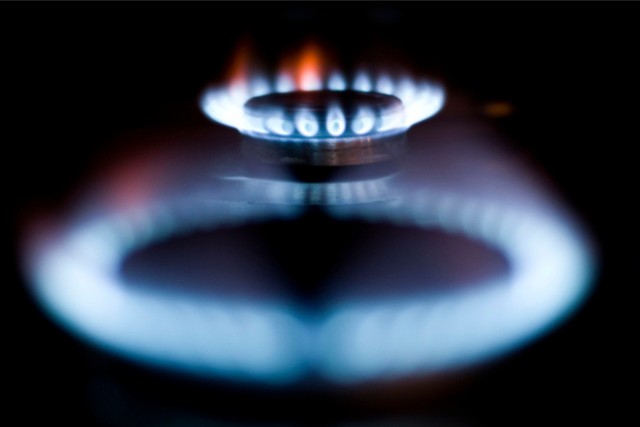 Podwyżka cen dystrybucji gazu "zje" sporą część oszczędności wynikających z obniżenia cen samego paliwa