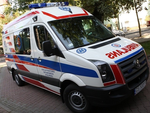 Karetka z Ustki jechała do szpitala w Słupsku 45 minut. Na szczęście, pacjentka przeżyła. 