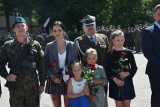 Żołnierze dobrowolnej zasadniczej służby wojskowej złożyli uroczystą przysięgę w Suwałkach