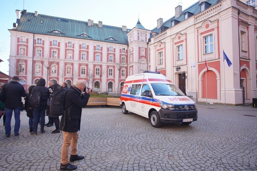 – Karetka będzie służyła jako środek transportu pacjentom...