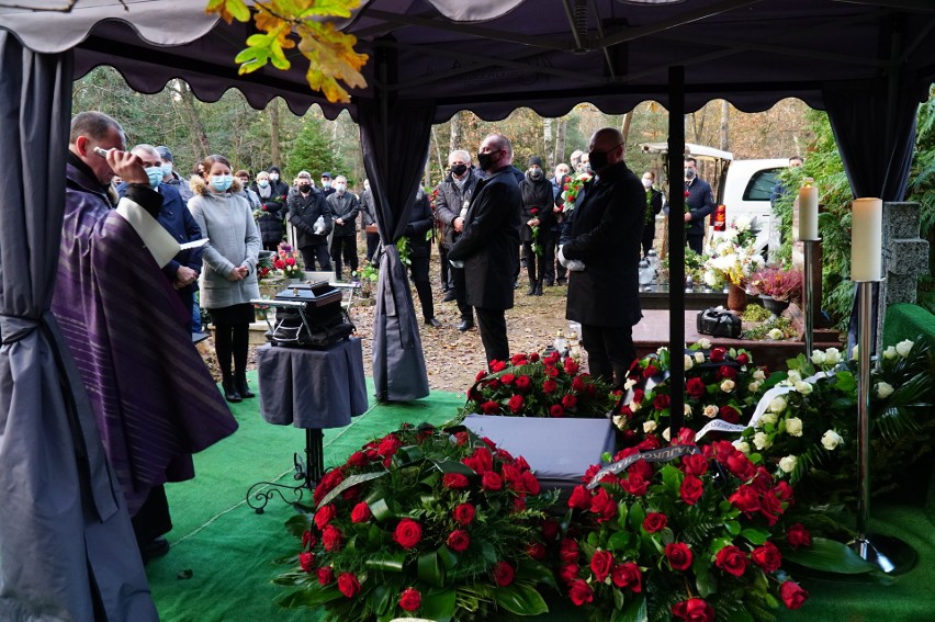 Na cmentarzu na Junikowie odbył się pogrzeb Andrzeja...