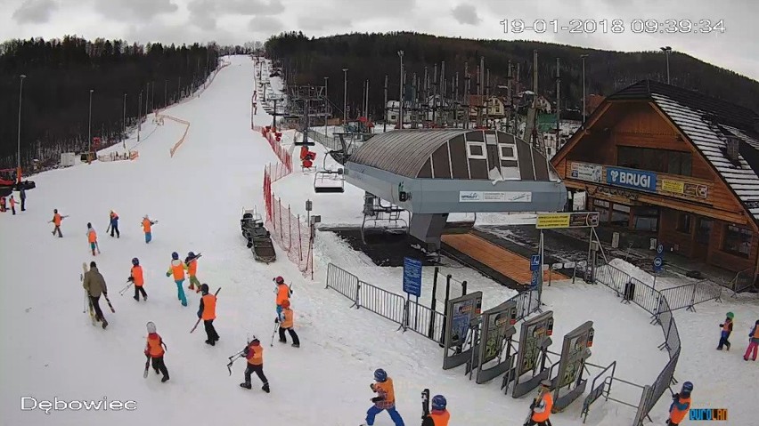 Bielsko-Biała: ruszył sezon narciarski na Dębowcu