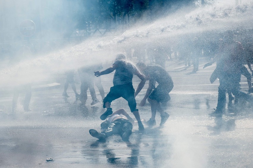 Starcia protestujących w Nantes z policją 14 września 2019...