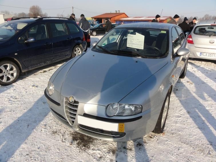 Giełda samochodowa w Rzeszowie. Ceny i zdjęcia (13.1)