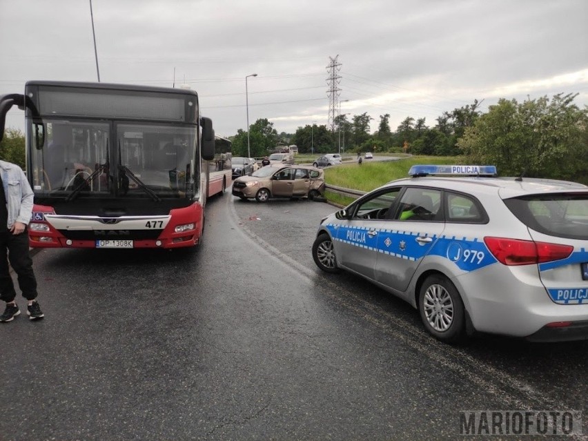 Wypadek na Niemodlińskiej w Opolu.