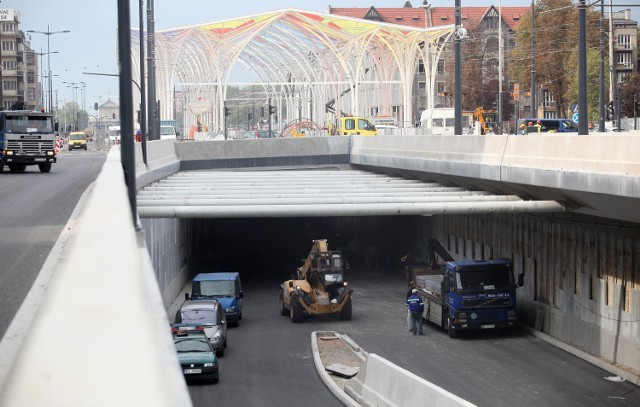 Prokuratorzy przyglądają się m.in. zawieraniu i realizacji kontraktu na budowę trzeciego odcinka trasy W-Z (między Włókniarzy a Kilińskiego)