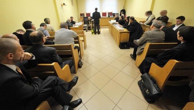 W gorzowskiej aferze budowlanej oskarżonych jest 19 osób. Wraz z prawnikami i mediami na sali niekiedy siedzi ponad 30 osób.