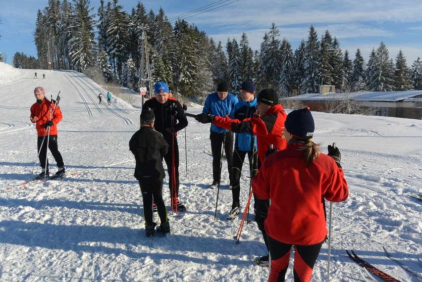 Narciarstwo biegowe w Beskidach: to sport dla ludzi w każdym wieku