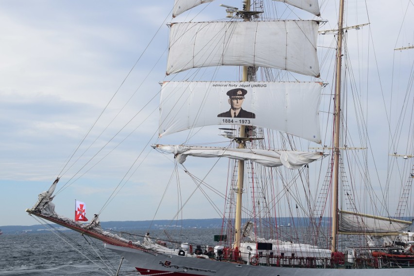 Niedzielne uroczystości pogrzebowe admirała floty Józefa...