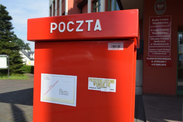 Mieszkańcy Marklowic już mogą wrzucać wypełnione pakiety wyborcze do specjalnych skrzynek Poczty Polskiej przed Urzędem Gminy. Wewnątrz obiektu też jest specjalna skrzynka