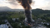 Duży pożar w Wałbrzychu. Płonęła hala, w akcji 13 zastępów strażaków [ZDJĘCIA]