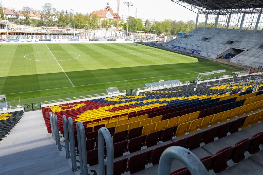 W niedzielę Pogoń Szczecin na modernizowanym stadionie...