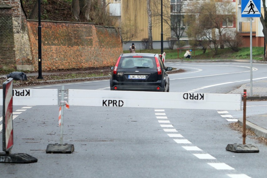 Remonty ulic w Lublinie. Kalinowszczyzna czeka na auta. Prezydent Lublina mówi ile jeszcze droga będzie zamknięta 