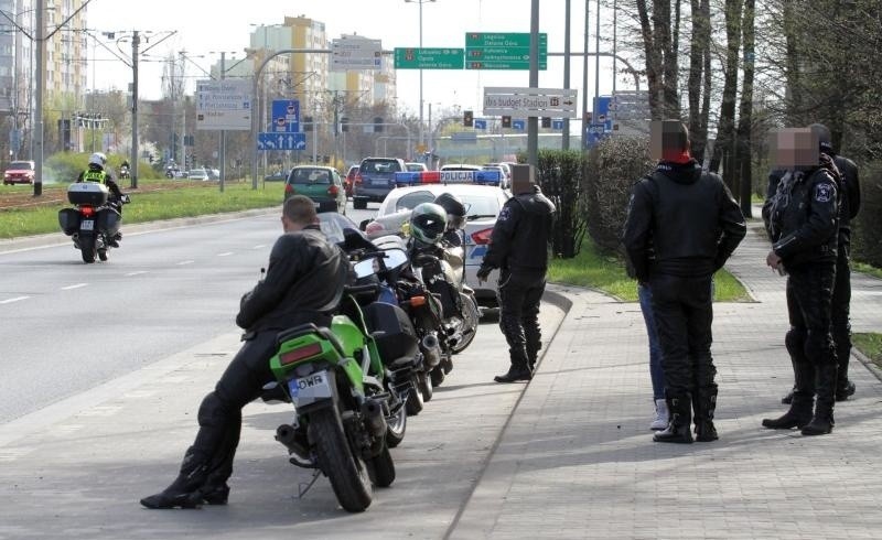 Moto Terror – motocykliści przejechali przez Wrocław. Posypały się mandaty (FILM, FOTO)