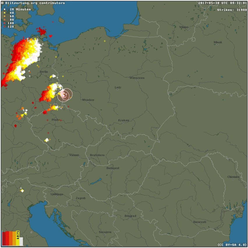 Burze wkroczyły od zachodu do Polski około godziny 11