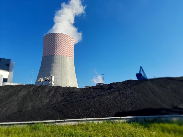 Blok 910 MW w Jaworznie chwilowo stoi. Ponowna synchronizacja jednostki z siecią elektroenergetyczną jest zaplanowana jeszcze na ten tydzień