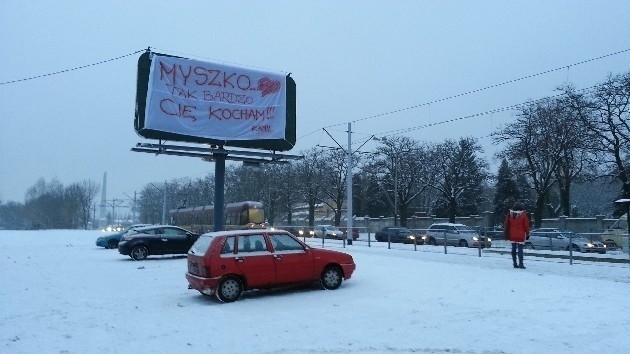 Wyznanie na billboardzie - nowoczesny sposób na zdobycie serca wybranki?